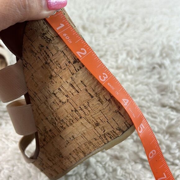 Steve Madden Selinah Cork Wedge Heels Open Toe Elastic Straps Beige Size 7.5 - Picture 10 of 11